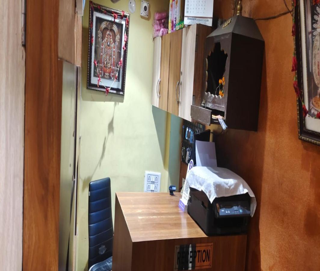 Staymaker Tirupati Guest House Kalkutta Exterior foto